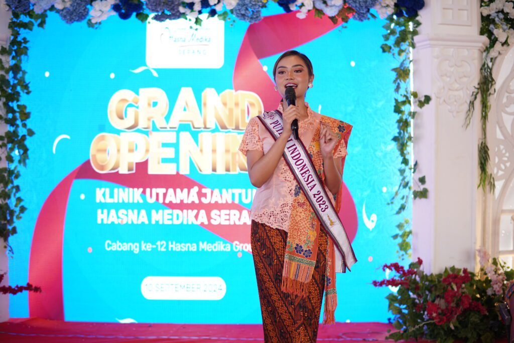 farhana nariswari brand ambassador hasna medika