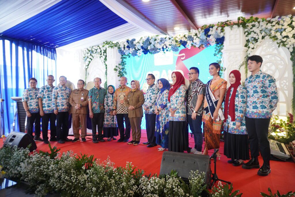 grand opening hasna medika serang