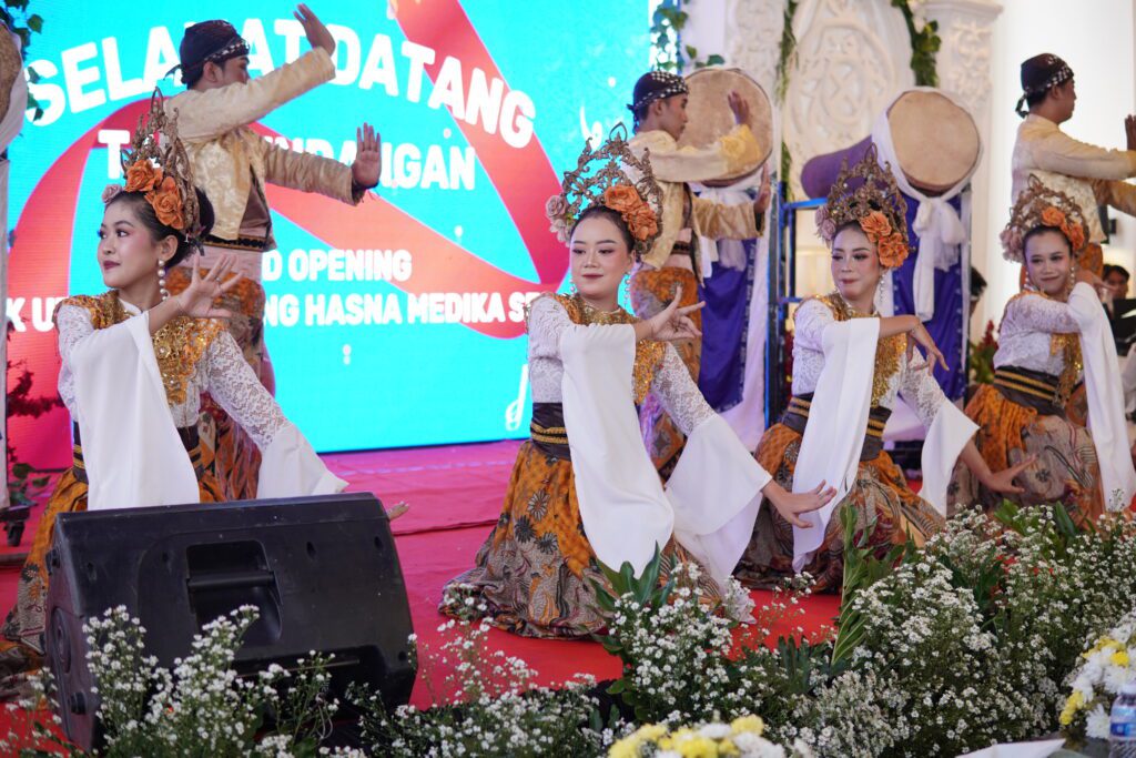 tarian daerah pandeglang banten rampak bedug